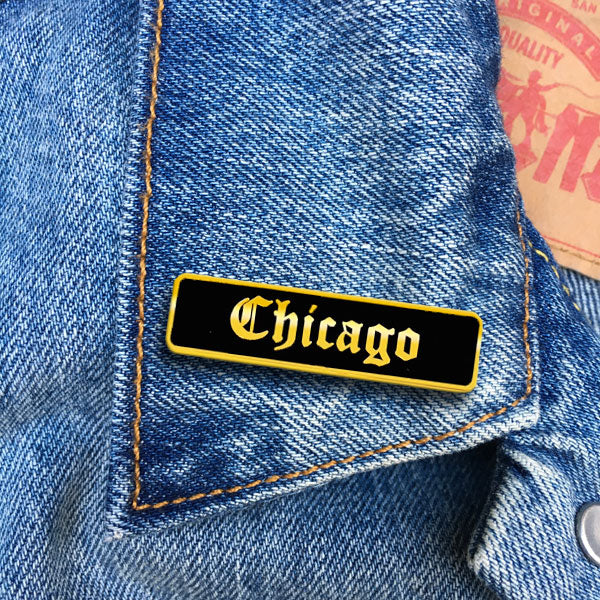 Pin - Chicago (Old English)